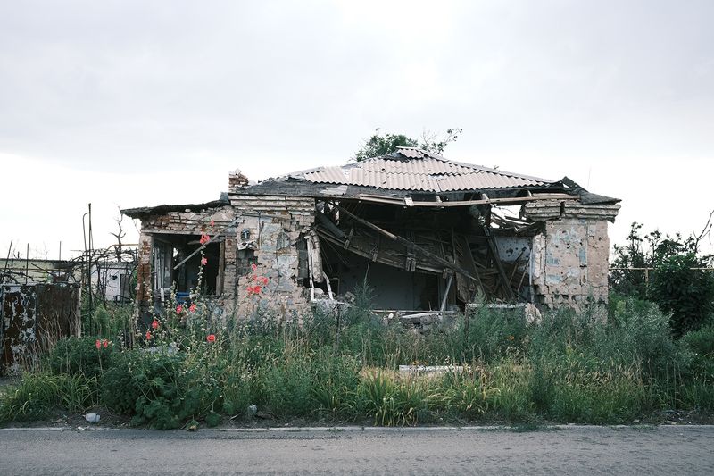 © Elena Kalyuzhnaya - Image from the Home that doesn't exist photography project