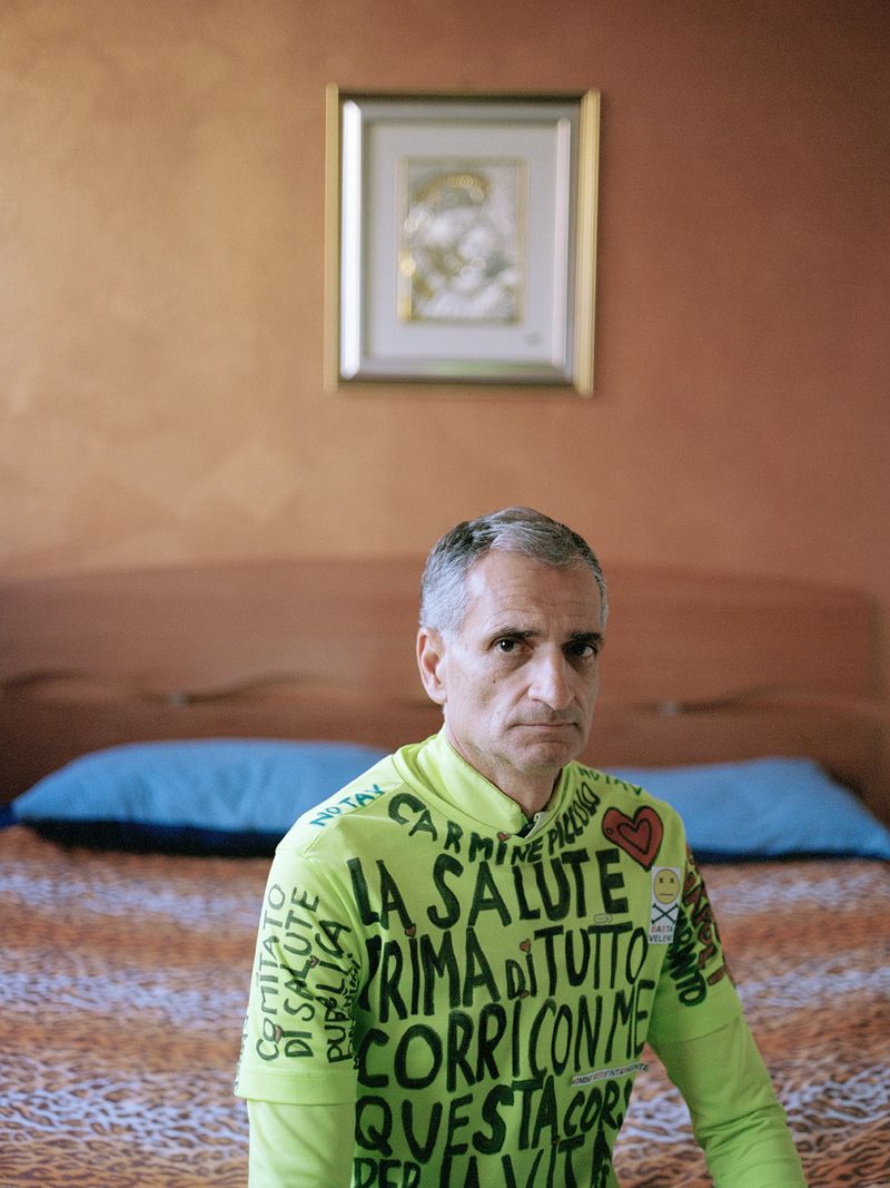 © Mattia Marzorati - Image from the The land of holes photography project