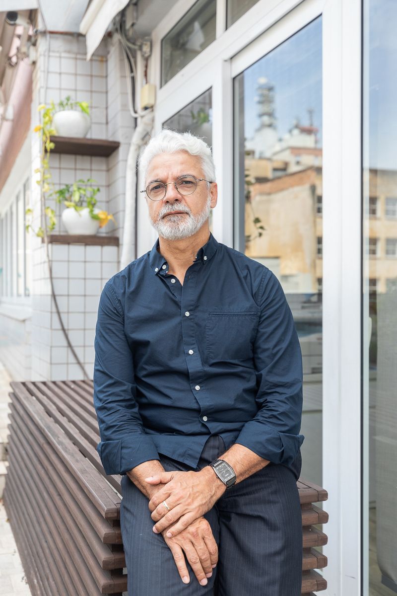 © Nicolas Tapia - Image from the Familiar photography project