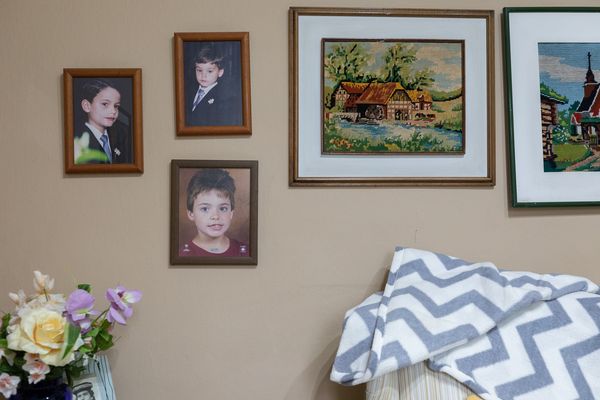 © Nicolas Tapia - Image from the Familiar photography project