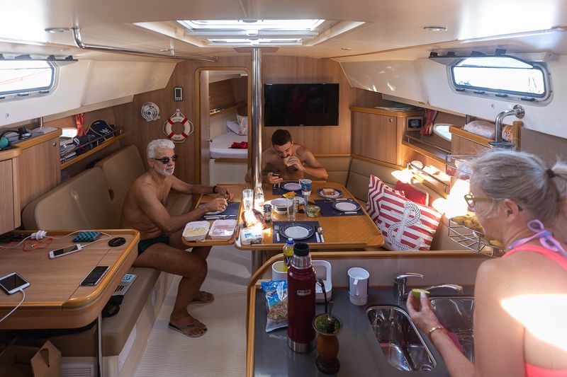 © Nicolas Tapia - Image from the Familiar photography project