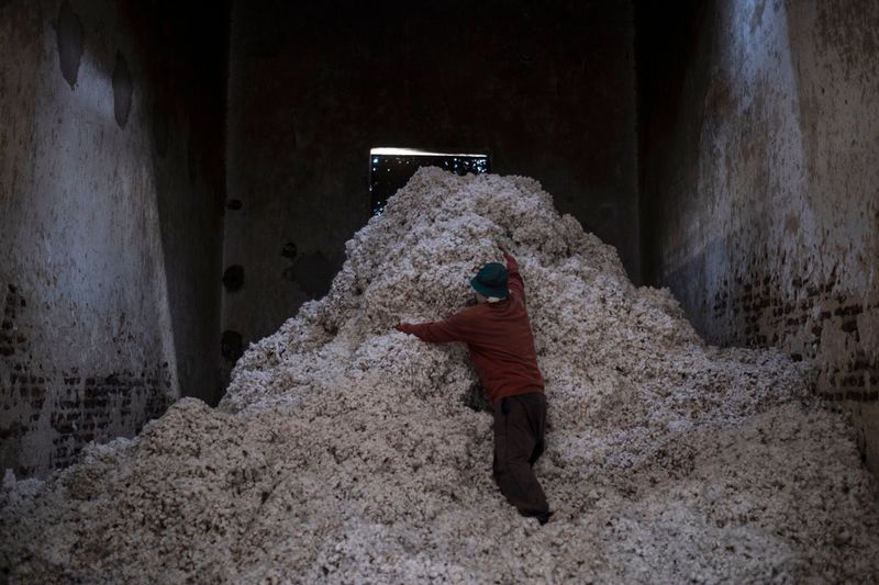 © Amina Kadous - Image from the White gold photography project