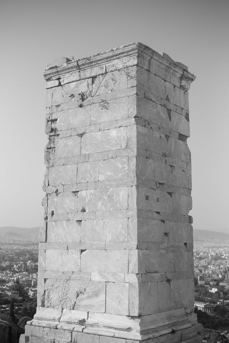 © Justina Leston - Untitled from the series "About myths and artificial creatures"