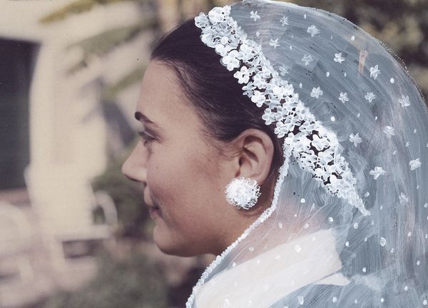 © Justina Leston - "Betty has a problem at home and they have to fix a leaky bathroom pipe".