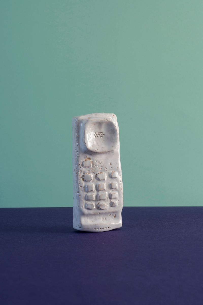 © Justina Leston - “The phone” from the “Glossary” series. Glazed ceramic.
