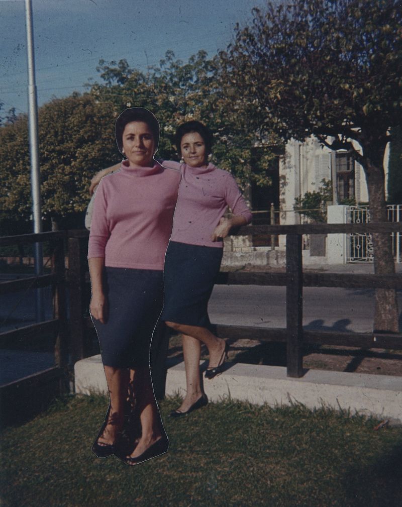 © Justina Leston - "I'm sick of writing, but I'll keep doing it to remember what I do".