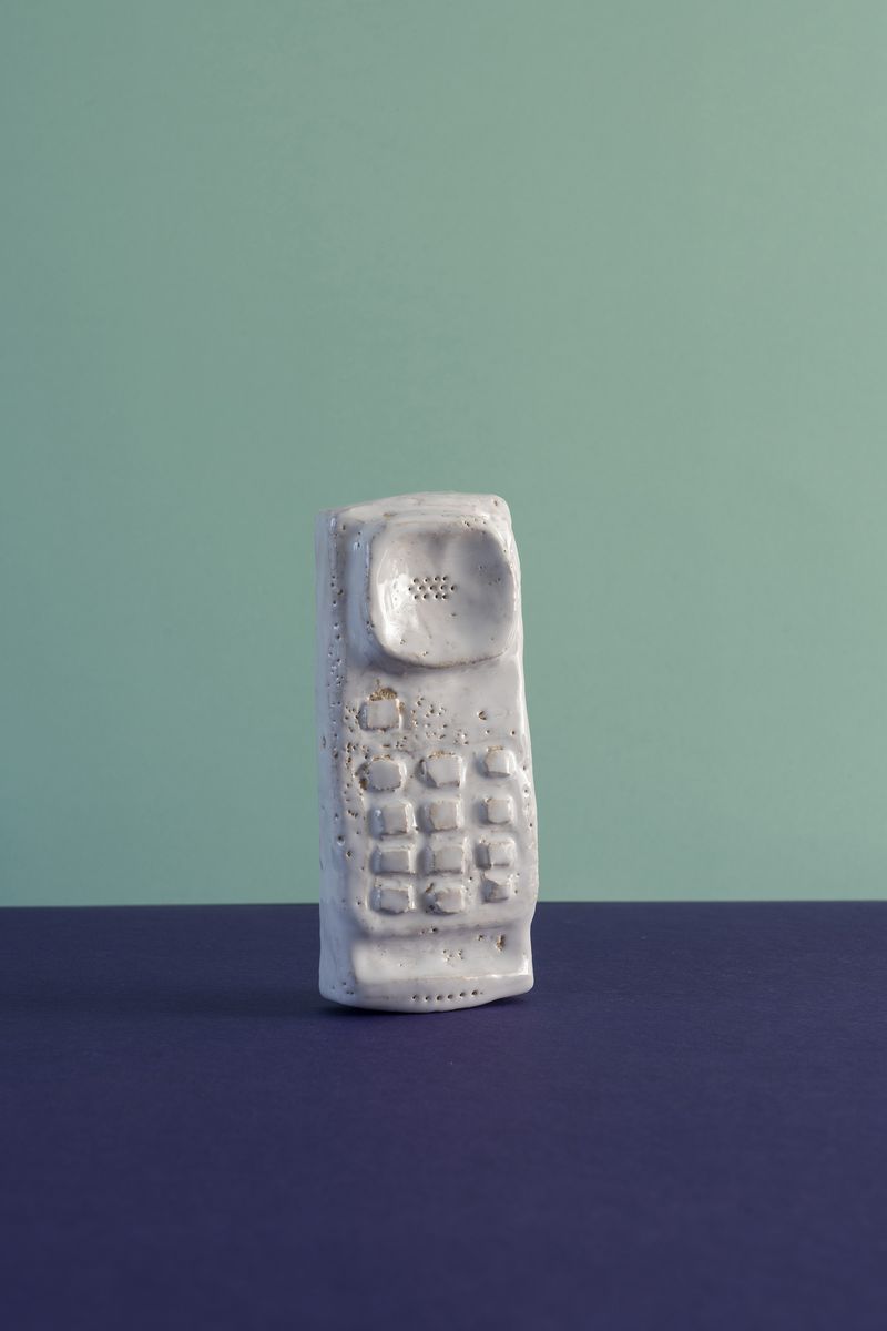 © Justina Leston - “The phone” from the “Glossary” series. Glazed ceramic.