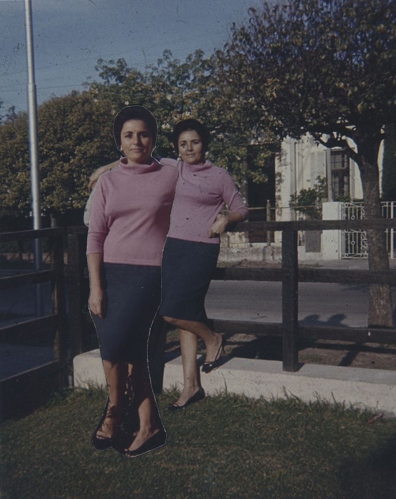 © Justina Leston - "I'm sick of writing, but I'll keep doing it to remember what I do".