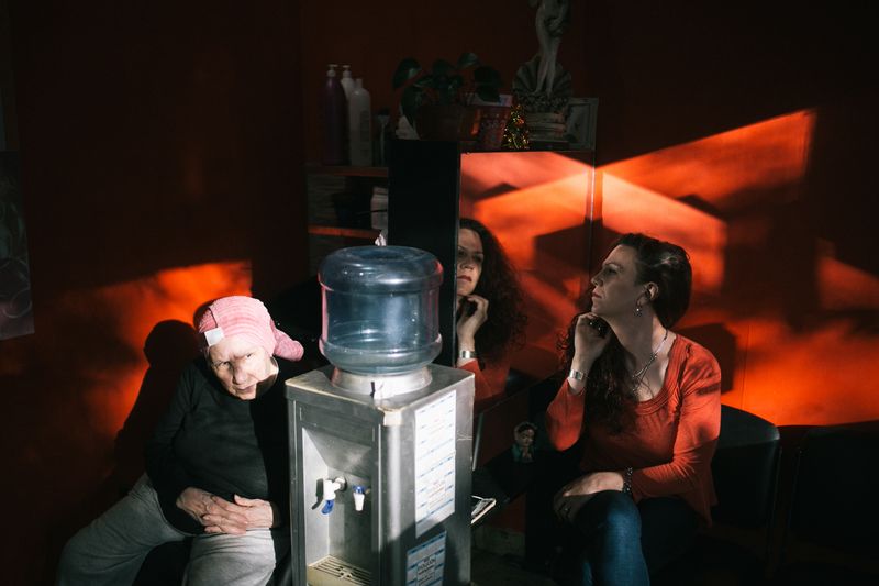 © Nicolás Villalobos Slepoy - Image from the ROJA photography project