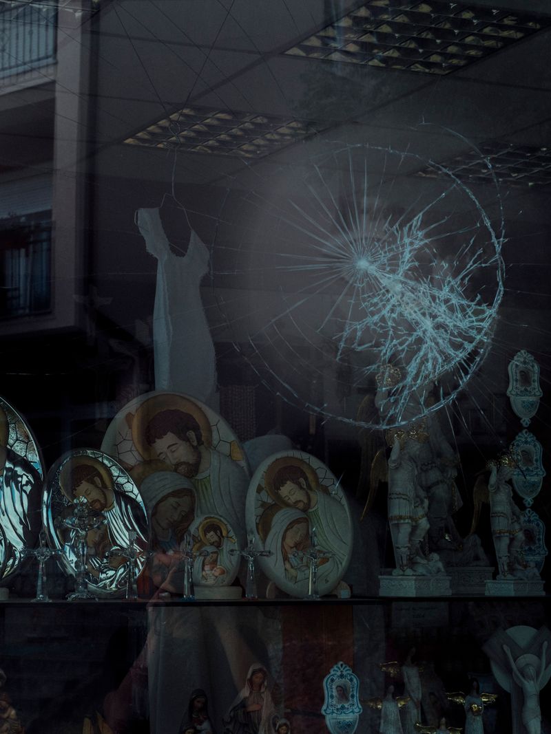 © Adrien Selbert - Image from the The Real Edges photography project