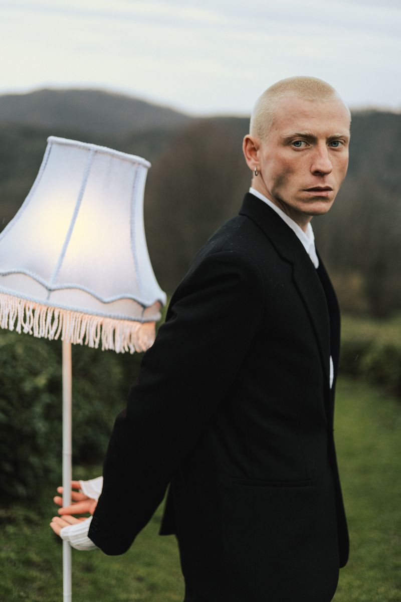 © Sasha Soboleva - Image from the There are places where the lights are always on because they feel like home. photography project