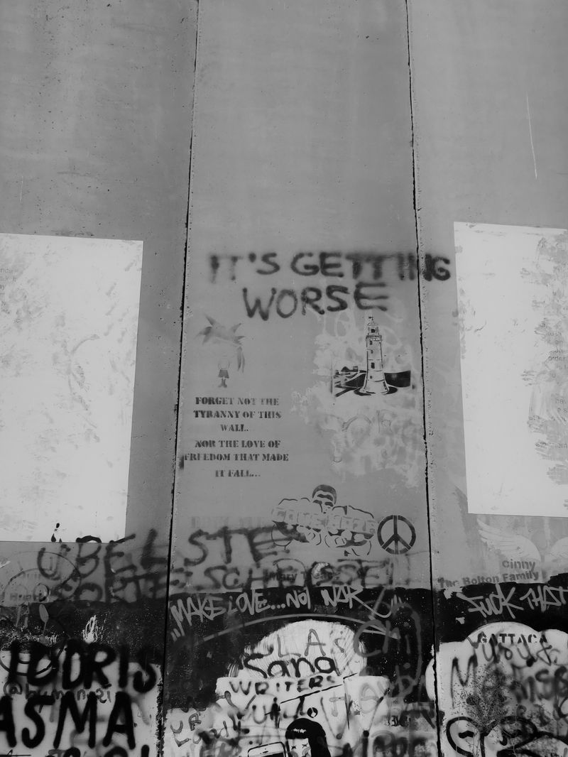 © Georgia Mulholland - Image from the It's Your Head That Bleeds photography project