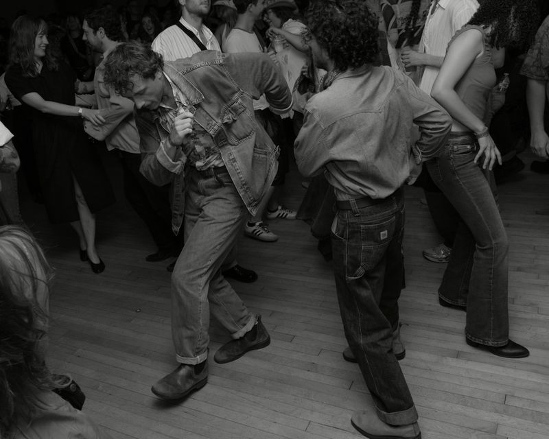 © Hannah Edelman - Image from the Dance Hall photography project