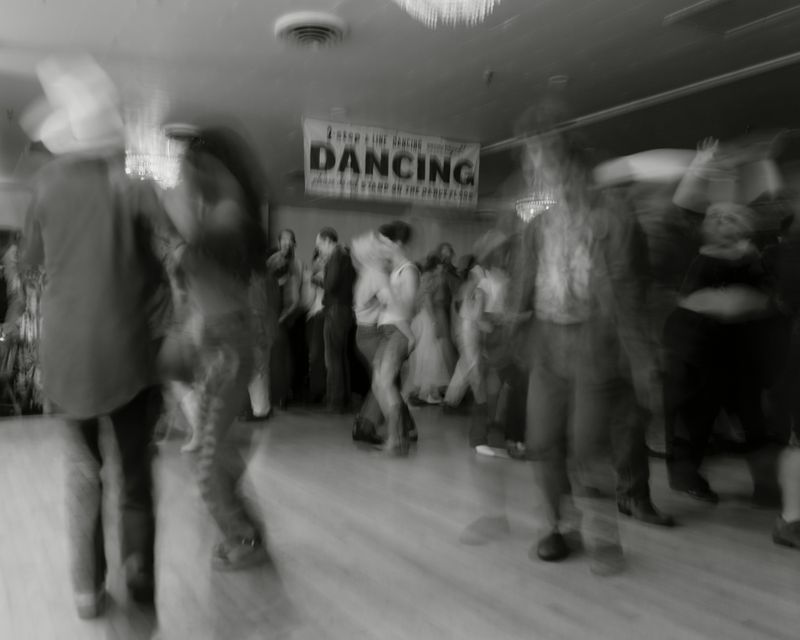 © Hannah Edelman - Image from the Dance Hall photography project