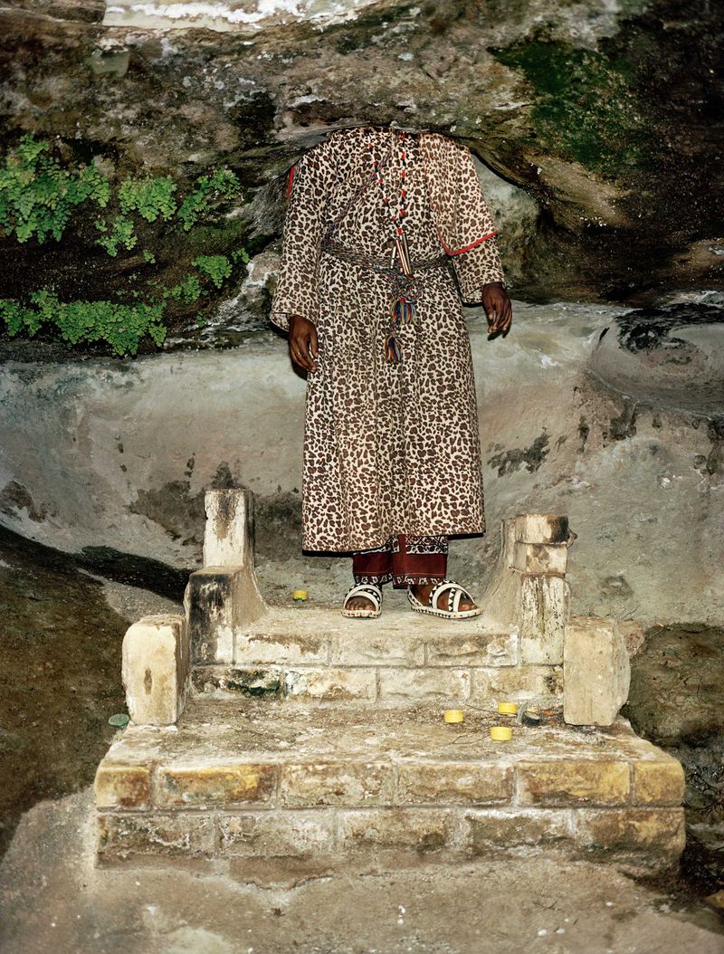 © André Viking - Image from the Kekulé's Dream photography project