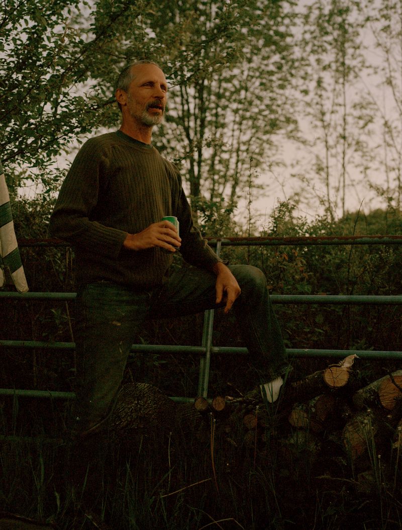 © Nur Guzeldere - Image from the Mullholland Wildflower Preserve photography project