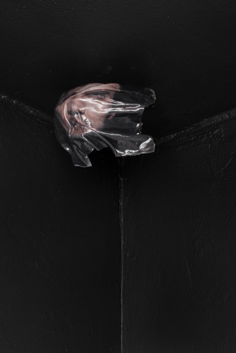 © Tiago Coelho - Photograph printed on fabric and hardened with resin. 25cmx33cmx17cm