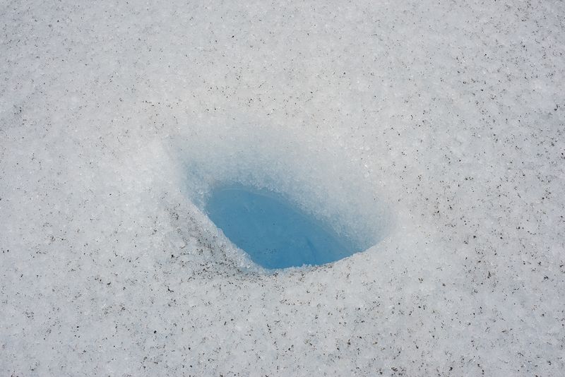 © Angeles Peña - Image from the AGUAS DE MONTAÑA - MOUNTAIN WATER photography project