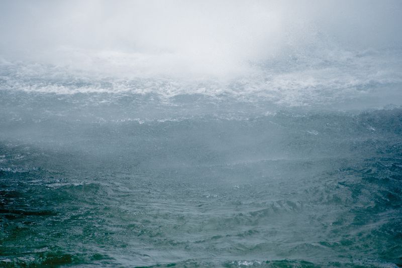 © Angeles Peña - Image from the AGUAS DE MONTAÑA - MOUNTAIN WATER photography project