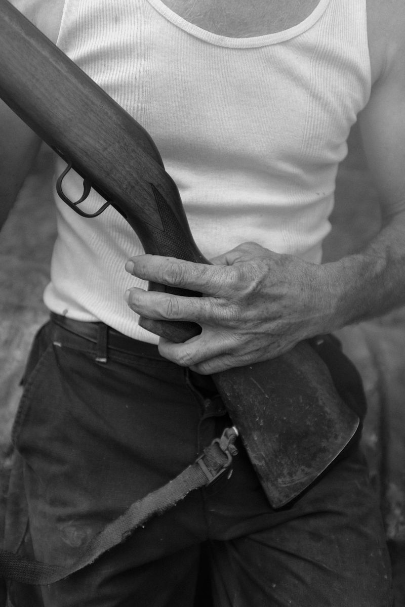 © Allan Salas - Image from the The Rooted Heart Began To Change photography project