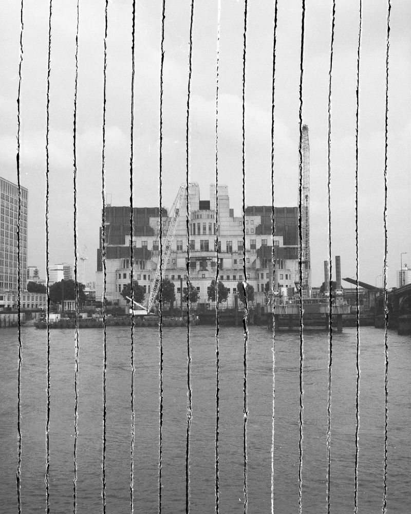 © Ashutosh Shaktan - The Secret Intelligence Services (SIS) also known as MI6 Headquarters in London.