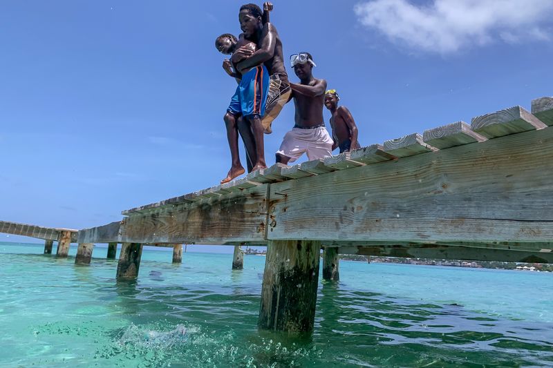 © Gabriela Carrera Marquis - Image from the Just bieng happy ... photography project