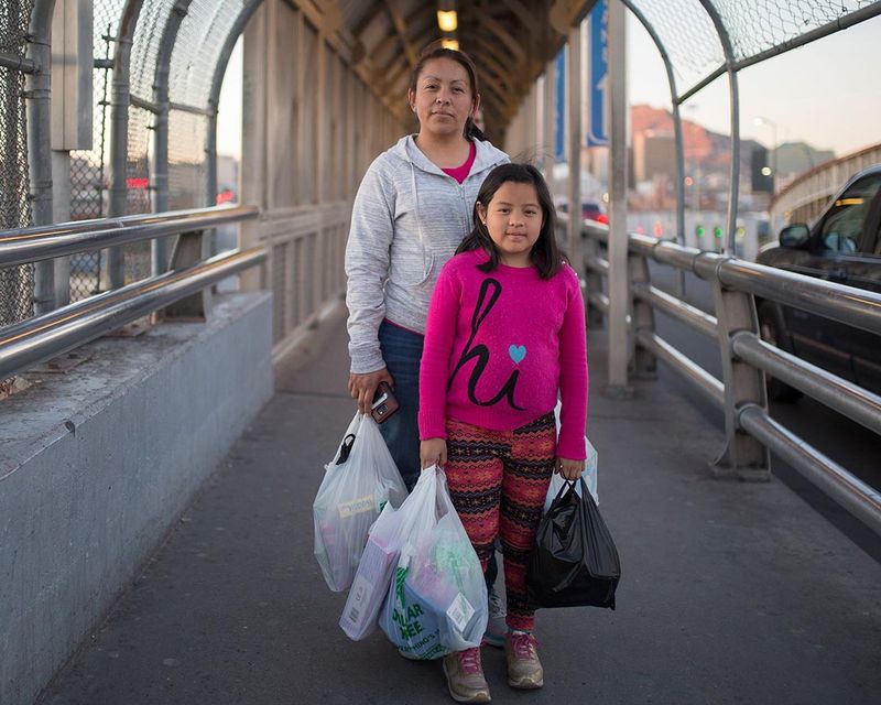 © Ingrid Leyva - Image from the Mexican Shoppers photography project