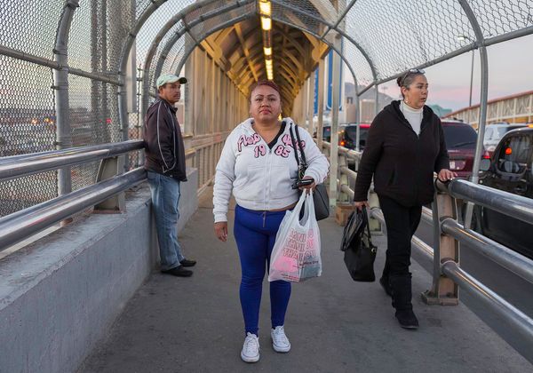 © Ingrid Leyva - Image from the Mexican Shoppers photography project