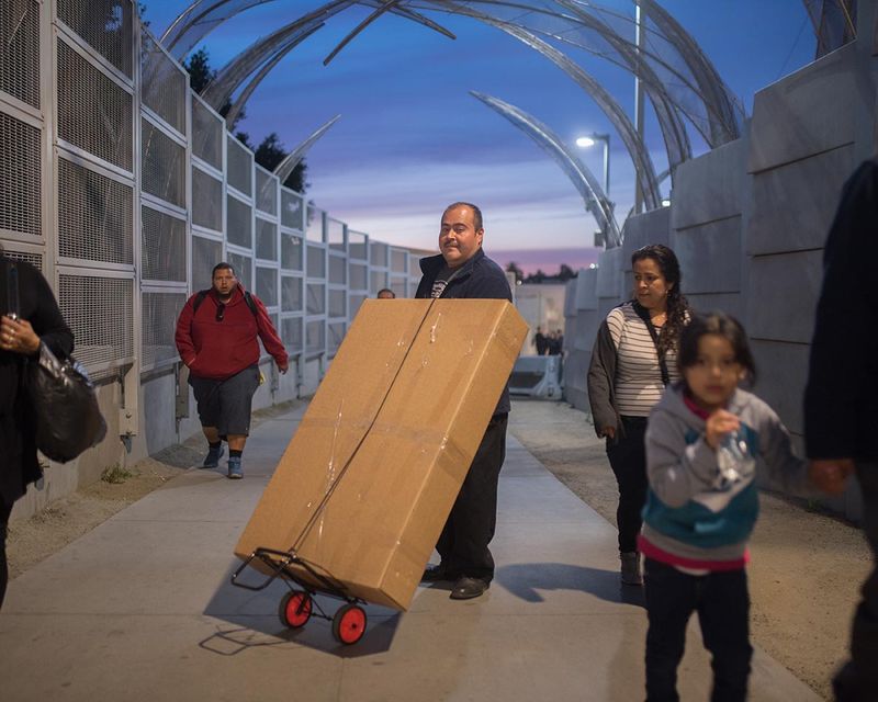 © Ingrid Leyva - Image from the Mexican Shoppers photography project