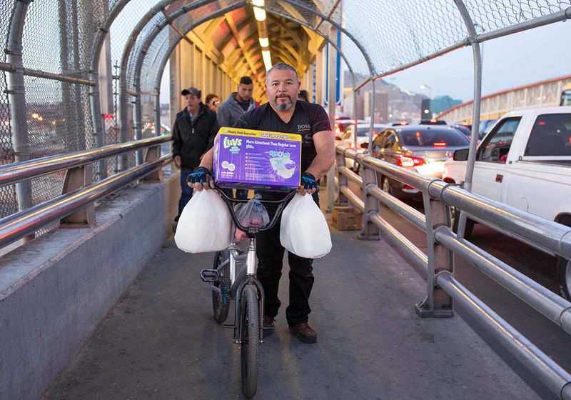 © Ingrid Leyva - Image from the Mexican Shoppers photography project