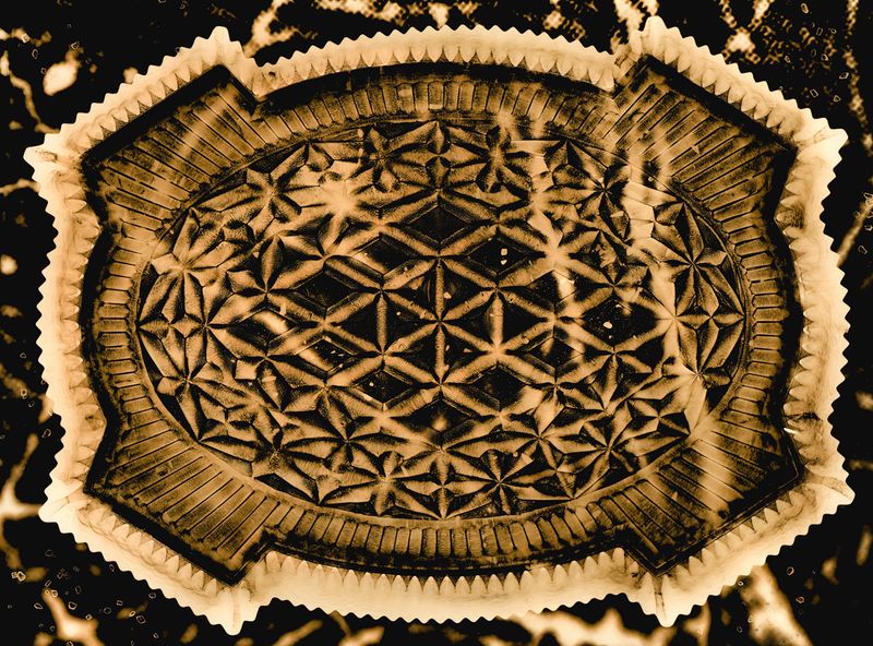 © Jo Stapleton - ©Jo Stapleton, ’dressing table tray and sea salt with motor neurone’ (2021)