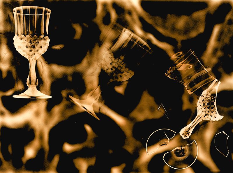 © Jo Stapleton - ©Jo Stapleton, 'glass in motion with elastic ear cartilage' (2021)