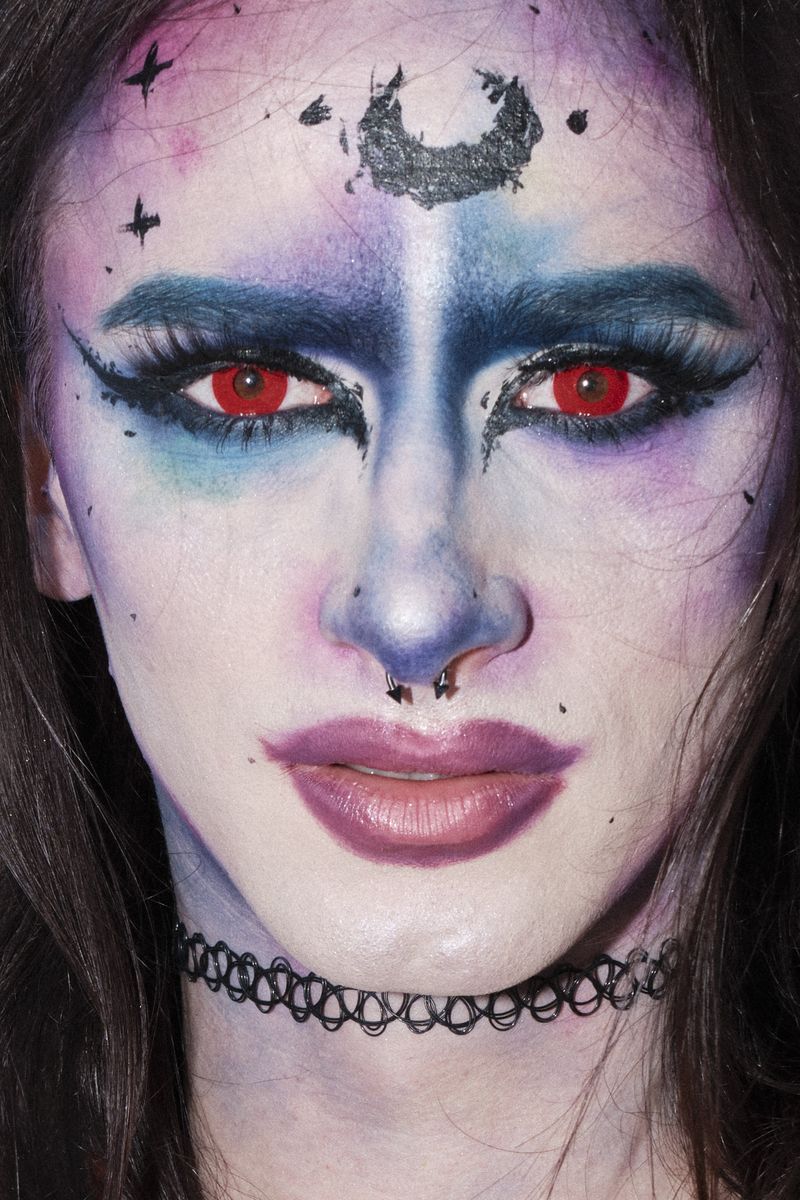 © Joanna Musiał - Image from the Satan at the Paris' gates photography project