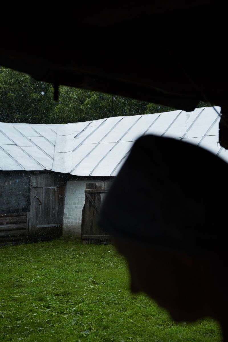 © Arina Starykh - Image from the Blood is thicker than water photography project