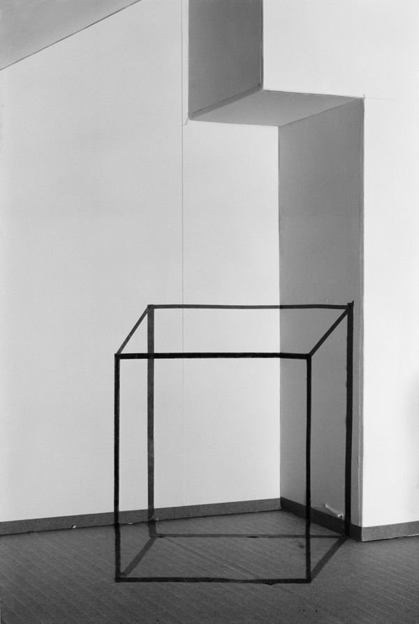 © Robin Crookall - Image from the My Favorite Shapes photography project