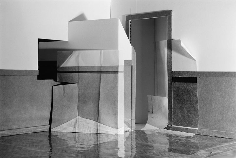 © Robin Crookall - Image from the My Favorite Shapes photography project