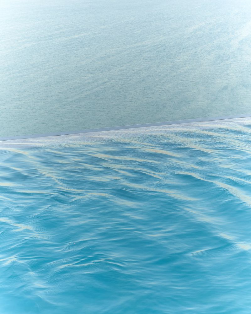 © Ross Gerhold - Image from the Another Day in Paradise photography project