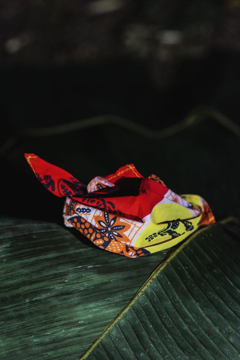 © Michelle Piergoelam - Image from the The untangled tales photography project