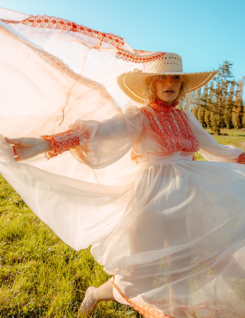 © Paulina Pedraza - Image from the Stay photography project