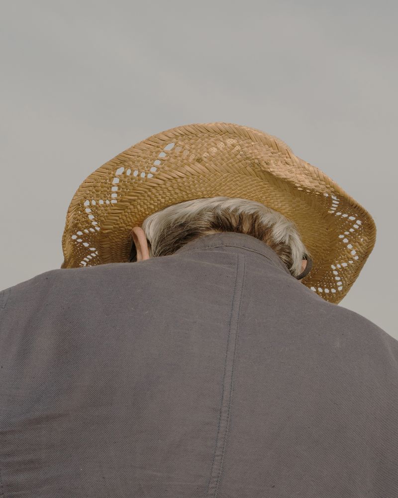 © Arseniy Neskhodimov - Image from the Backsides photography project