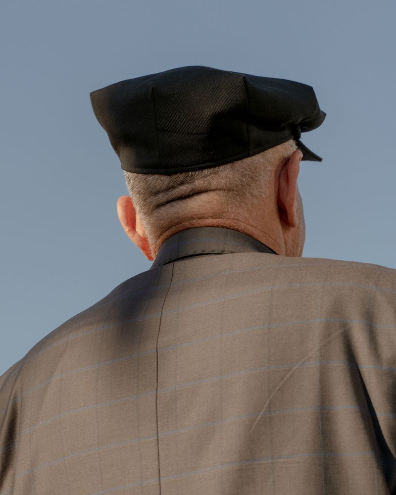 © Arseniy Neskhodimov - Image from the Backsides photography project