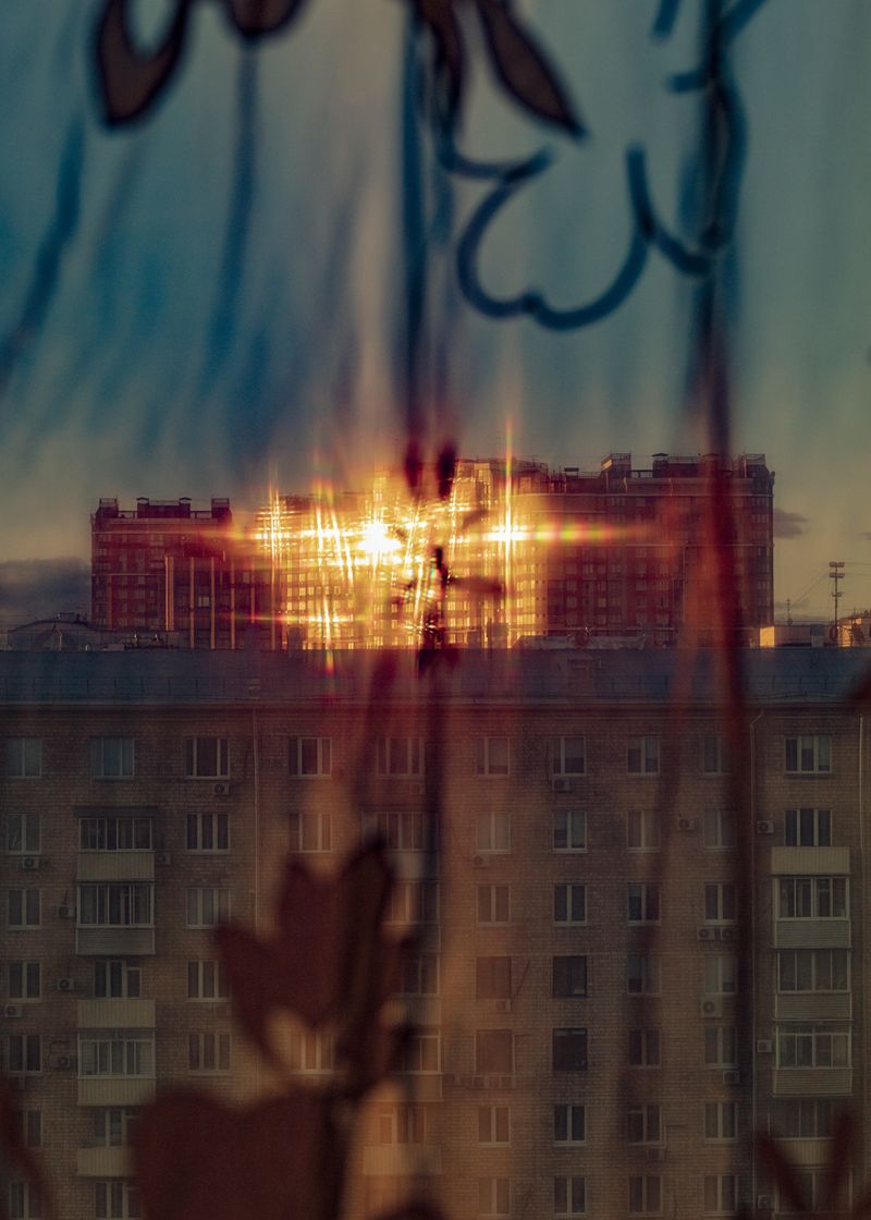 © Arseniy Neskhodimov - Image from the Safety Cards photography project