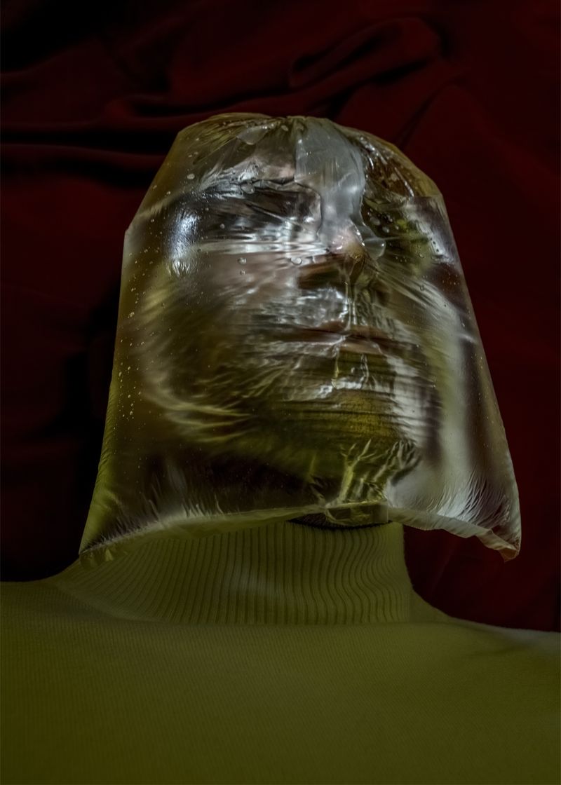 © Arseniy Neskhodimov - Image from the Safety Cards photography project