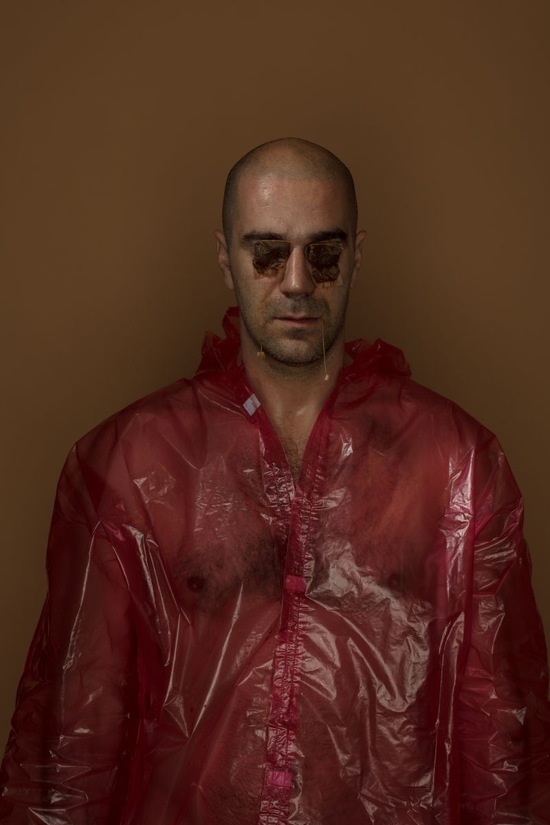 © Arseniy Neskhodimov - Image from the Body care photography project