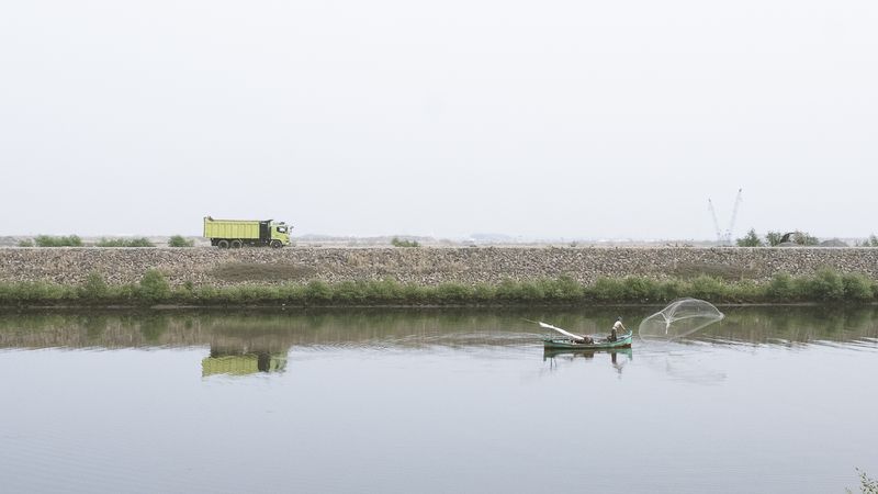 © Adhi Wijaya - Image from the New Island Of Jakarta photography project