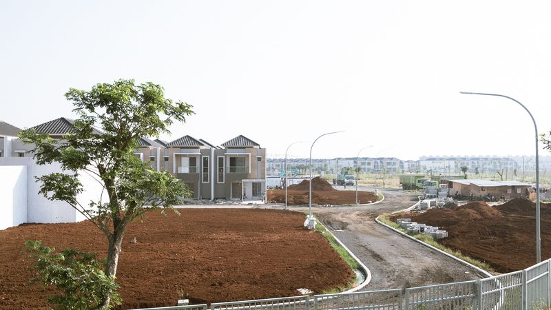 © Adhi Wijaya - Image from the New Island Of Jakarta photography project