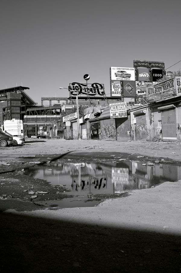 © Jaime Permuth - Image from the YONKEROS photography project