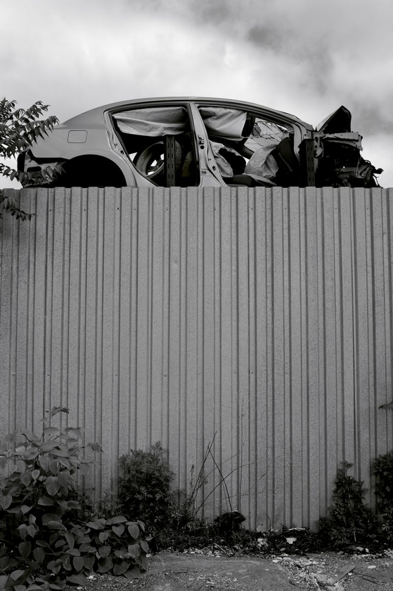 © Jaime Permuth - Image from the YONKEROS photography project