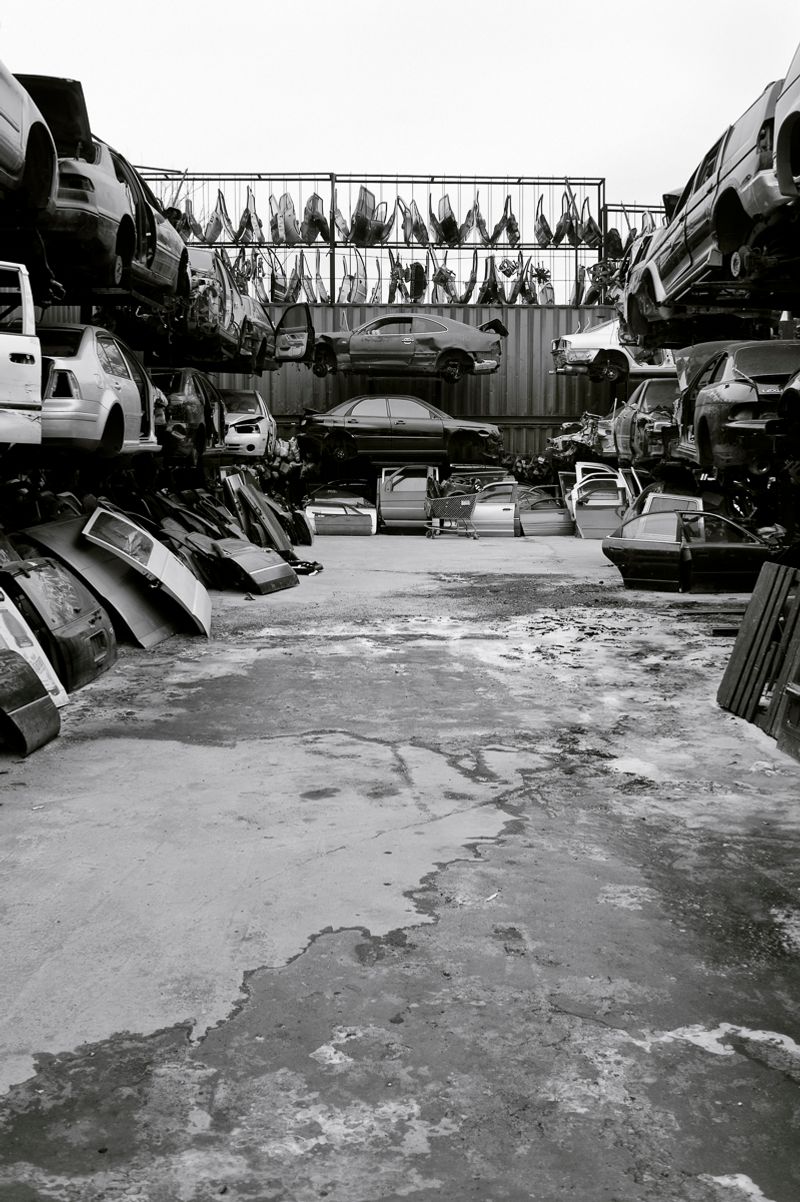 © Jaime Permuth - Image from the YONKEROS photography project