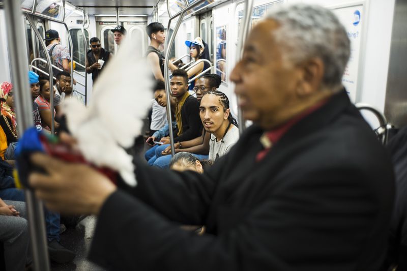 © Jaime Permuth - Image from the Olmedini El Mago photography project